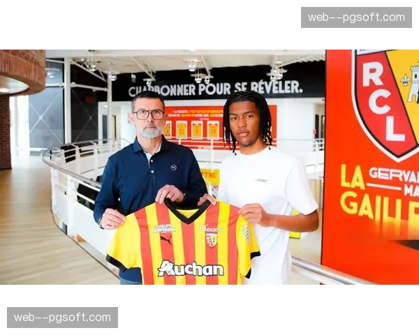 法甲联盟宣布下赛季起引入高级数据统计合作伙伴，强化实时控球与预期进球数据播报